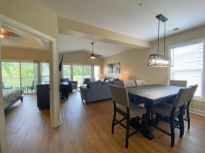 World Tour 306 Bayhill by Palmetto Vacation Rentals